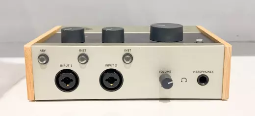 Universal Audio - Volt 276 USB Interface with Compressor 2